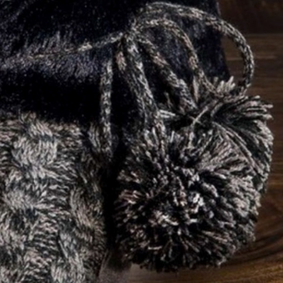 #249 Cozy Winter Ready Knitted Sherpa Lined Slippers - Picture 7 of 17